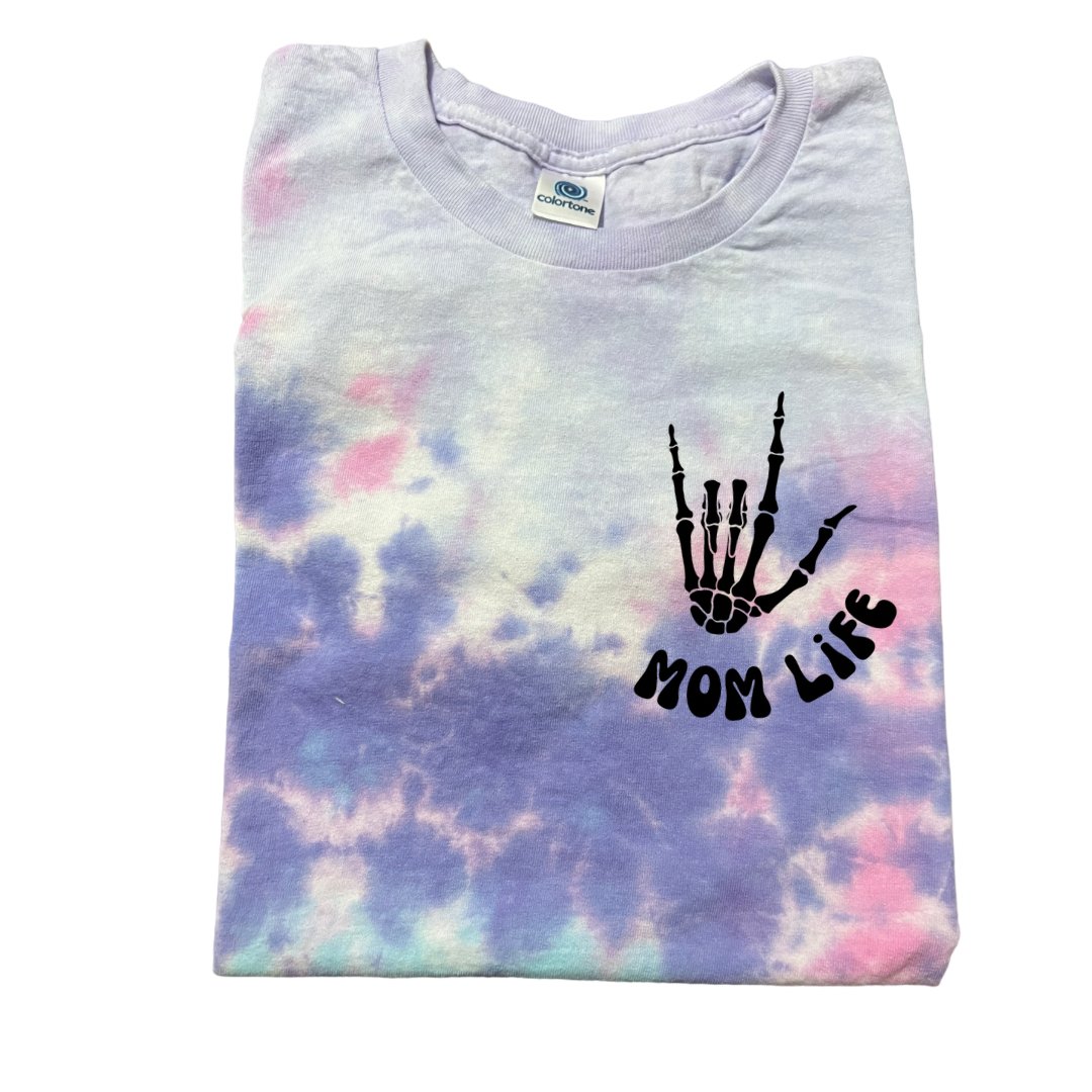 T-shirt Short Sleeve • Tie Dye Mom Life Design